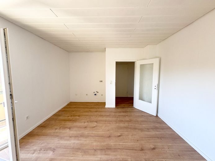 Top Gelegenheit! Sanierte 1 ZKB mit Lodgia Kapitalanlage oder Eigennutz – Foto 5