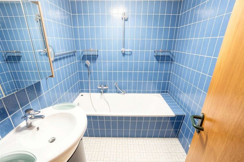 Das Traumhaus für die Familie! – Badezimmer OG