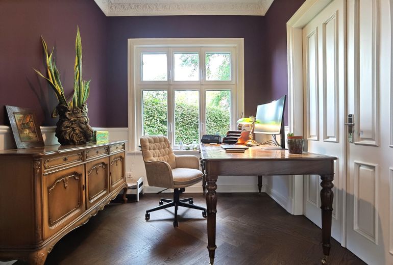 Jugendstil-Villa mit Zukunft und Geschichte - 380qm - Effizienzklasse A+ / provisionsfrei – Arbeitszimmer links