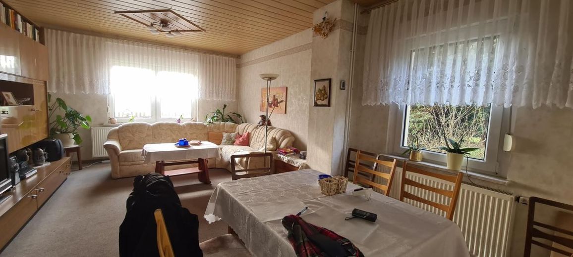ab sofort: Einfamilienhaus in Alleinlage mit großem Grundstück – 20250122_140452