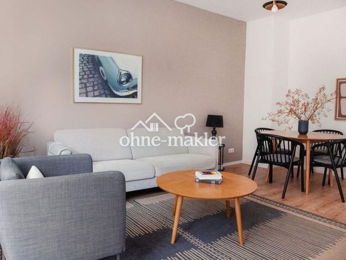 ¡Sin comisión! Hogar en Charlottenburg: luminoso piso de 3 habitaciones con balcón, cocina equipada y ascensor – Foto 1