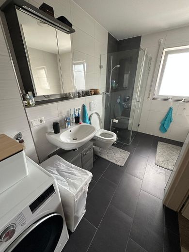 Moderne 3-Zimmer-Eigentumswohnung mit Westbalkon, Tiefgarage und Aufzug in begehrter Lage von Stein – Foto 15