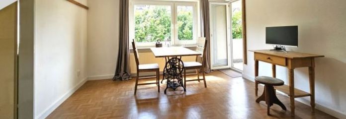 Schöne und sonnige 2 Zi.-Eigentumswohnung im 2.OG, in ruhiger Wohnlage von Dettingen-Buchhalde!