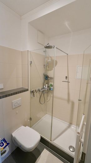 Bad Gäste mit Dusche