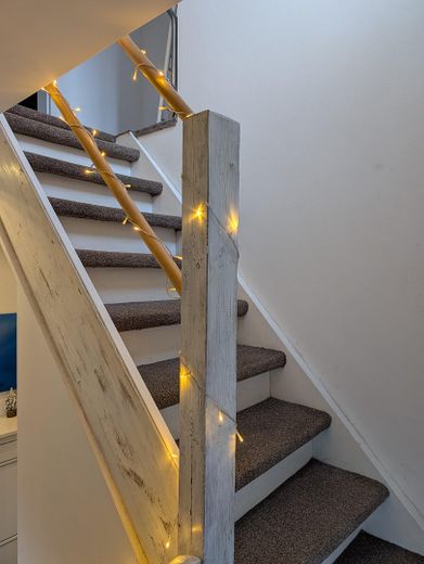 Gemütliches Haus fußläufig zum Tierpark - provisionfrei – Treppe