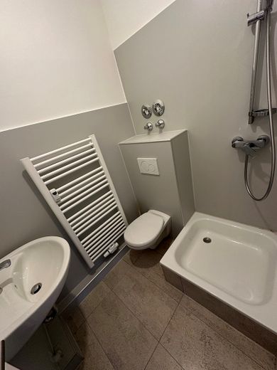 Schöne 3-Zimmer Wohnung in Hannover zu vermieten (7) (ID1663) – Bad