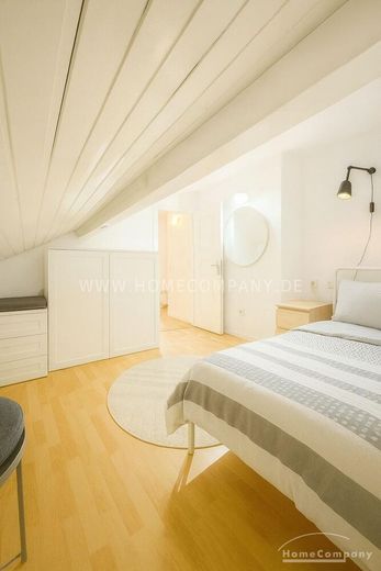 Voll möbliertes Haus in Gräfelfing – 31863ef8dee8524e6d423e6e10a26276ca3dfdf8.jpg