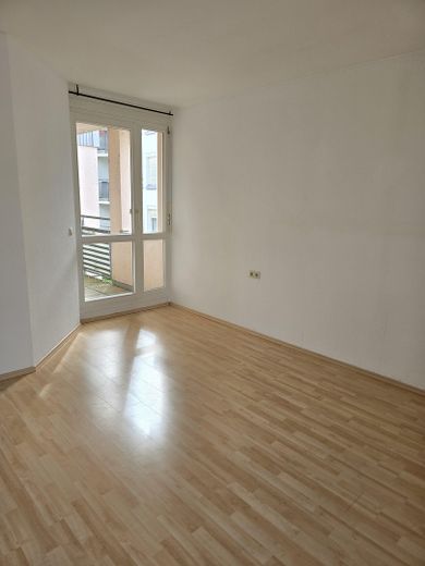 3-Zi.-Wohnung mit 2 Balkonen & EBK – ruhige Lage – Foto 6