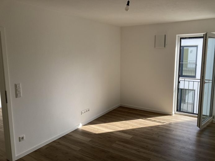 Provisionsfrei - Barrierefreie 2-Zi.-Wohnung in der Waldeckstraße, 86529 Schrobenhausen – Schlafzimmer
