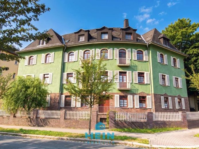 Sichere Rendite: Langfristig vermietete 3-Zimmer-Dachgeschosswohnung in Zwickau-Pölbitz – Foto 1