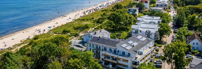 Meerblick-Ferienwohnung mit Strandzugang und separater Gästewohnung