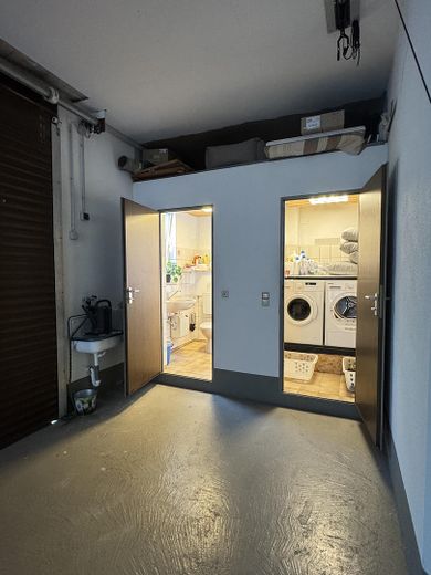 HWR + WC EG