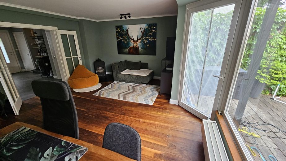 Büro/Wohnzimmer im EG
