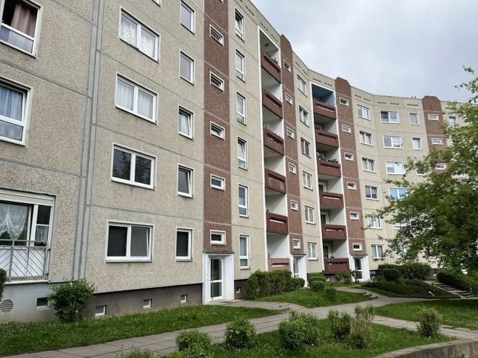 WG-Zimmer freut sich auf neue:n Bewohner:in – Foto 1