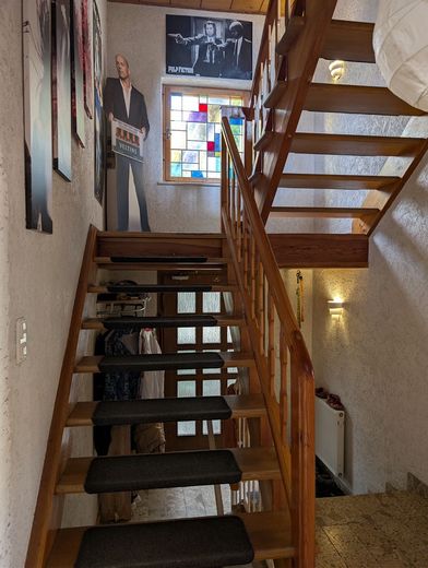 Single-family house with bay window in Buttlar with VERY much potential – Foto 13