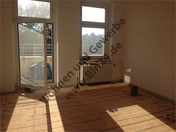 Bezug nach Sanierung - Balkon - 2er WG – 3.10. Baubilder 040