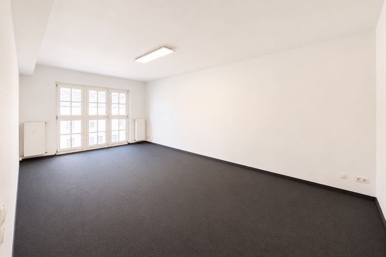 Büro 1