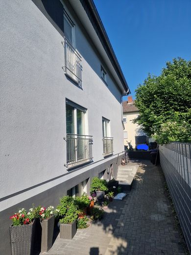 Wunderschöne Stadtvilla mit Einliegerwohnung z.B. direkt mit Mieteinnahmen starten! – Foto 4