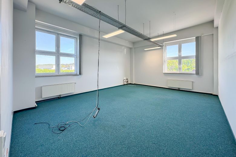Büro 1 - ca. 43 qm