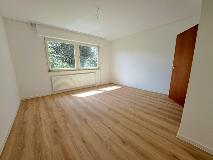 Komisyonsuz & müstakil: Dieburg’un en iyi konumunda geniş aile mutluluğu! – Elternschlafzimmer Süden