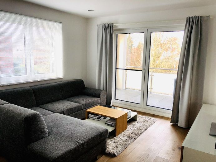 Appartement 2 pièces haut de gamme à proximité de l’université, cuisine équipée haut de gamme Nolte incluse – Photo 6
