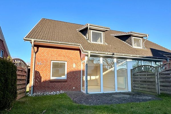 Gepflegte Doppelhaushälfte in Busdorf zu verkaufen.