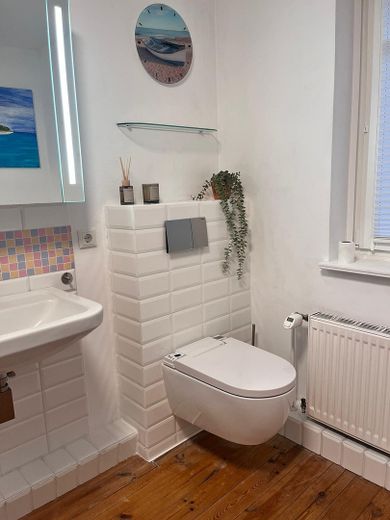 2-pokojowe mieszkanie przy porcie w Boizenburgu: częściowo umeblowane i gotowe do zamieszkania – Badezimmer