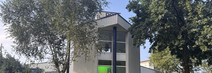 Top Gewerbeimmobilie in Isernhagen – Hausansicht