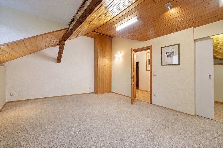 Senza commissione: casa con giardino e ingresso indipendente, 141 m² – Schlafzimmer