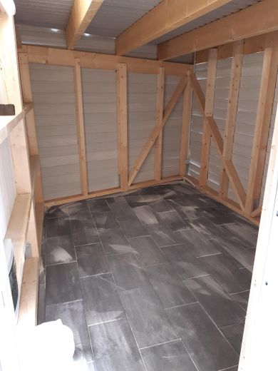 Doppelhaushälfte 2019 (Zweitbezug) – Abstellraum im Carport
