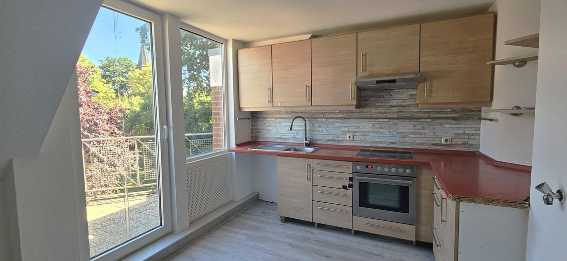 Sunny maisonette apartment in Elstorf - green, quiet and central – EBK vorhanden ("Küche Ist")
