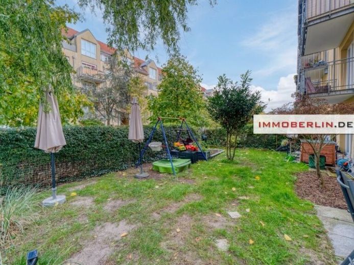 IMMOBERLIN.DE - Top-Investment! Schöne Wohnung mit großer Terrasse & Garten in naturverbundener Lage – Foto 1