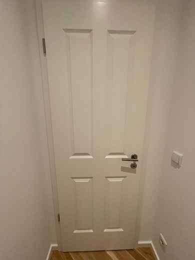 Büyük balkonlu, yeni yenilenmiş 3 odalı daire kiralık – Fotoğraf 13
