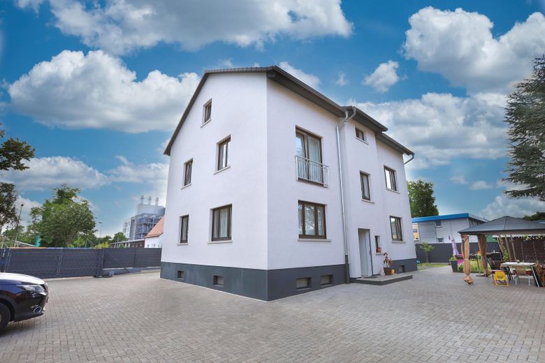 Provisionsfrei: Wohn- und Geschäftshaus Frankfurt-Seckbach mit vielseitiger Nutzung – Foto 13