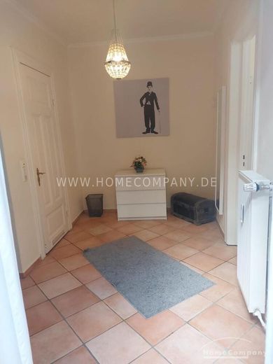 Traumhafte, neu renovierte 2-Zimmer-Wohnung in historischem Lübecker Altstadthaus – 6f74a0b1b89a6f9ce4bfca2f735393525a04c7de.jpg
