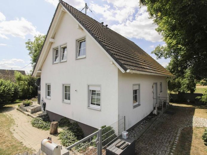 Freiraum pur: Freistehendes EFH mit Südgarten & angrenzender ehemaliger Koppelfläche – Foto 1