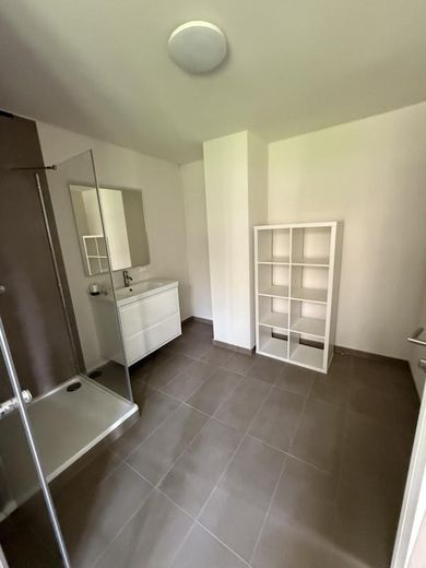 Neu renovierte und voll ausgestattete 2 Zimmerwohnung in traumhafter Lage Reutlingen Mittelstadt – Bad