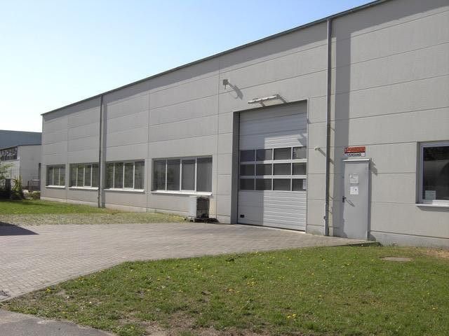 Direttamente dal proprietario: capannone commerciale di 660 m², 6 €/m² di affitto netto – Foto 1