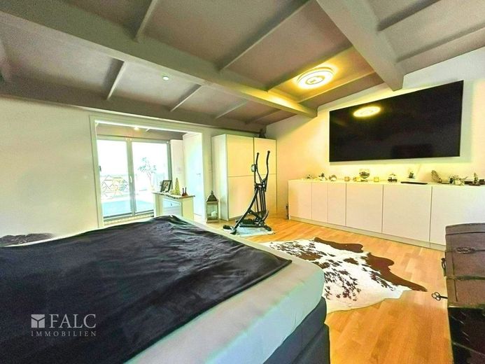 ***Stilvolle Maisonette Wohnung in der Alten Brauerei - 2 Zimmer, ca. 94 m² nahe Ziegelinnensee*** – Schlafzimmer