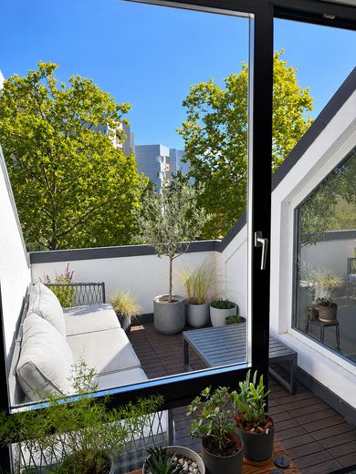 2,5-Zimmer-Maisonette mit Atelier, Dachterrasse & Stellplatz & provisionsfrei – Foto 8