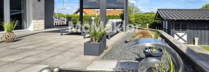 Architectoniek uniek object met paardenhouderij, luxueus woongevoel op een idyllische locatie in Much