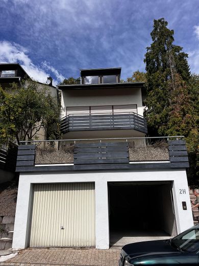 Family house for rent – Außenansicht