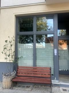 Appartamento singolo in edificio d’epoca con balcone, pronto per essere abitato – Am Haus