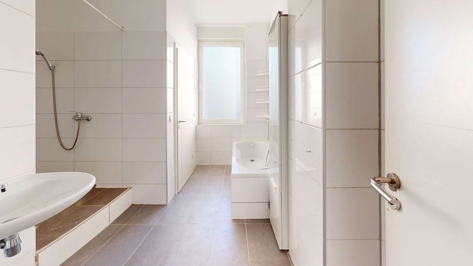Modern &amp; außergewöhnlich: 154 m² Wohnung mit Dachterrassen-Option in Toplage von Hamm-Herringen – Bathroom