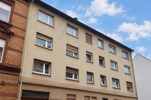 Erstbezug nach Sanierung! Zentrale 3-Zimmerwohnung