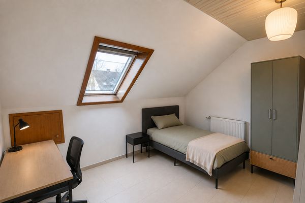Umeblowany pokój w mieszkaniu współdzielonym w Dortmundzie – mieszkanie dla 3 osób | 420 € całkowitego czynszu | dla studentów i osób pracujących