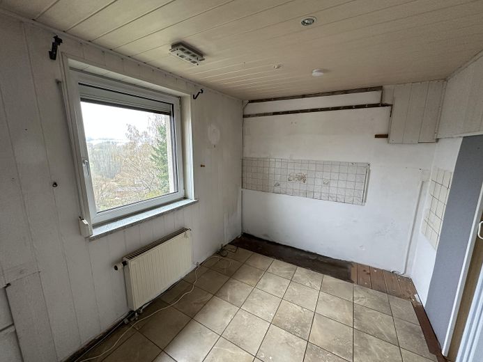 Eigenheim am SW-Stadtrand mit schönem Garten – OG Küche