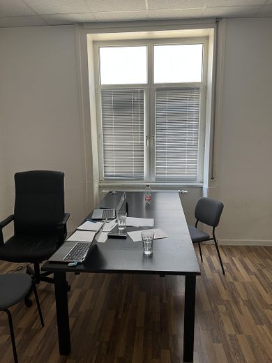 Locale commerciale centrale a Pirmasens | ca. 80 m² | Ufficio, studio o servizi – Foto 2