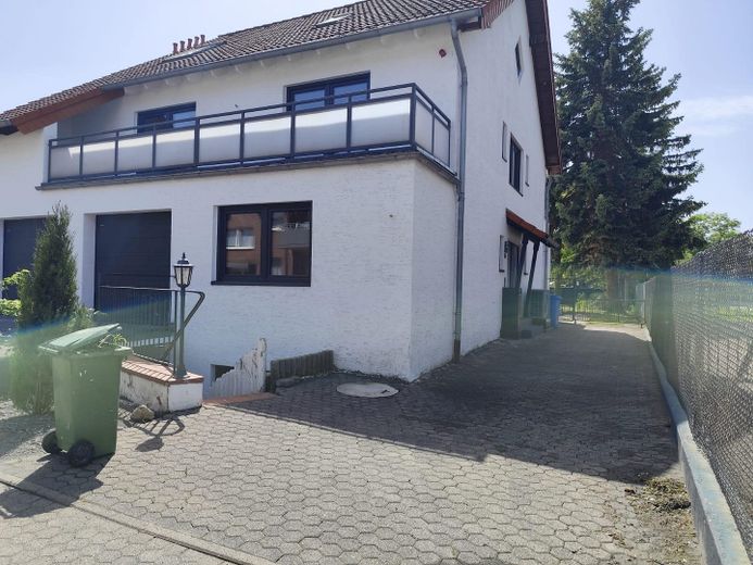 Privatverkauf - Mehrgenerationenhaus mit potential in Düren - Lendersdorf – Foto 3