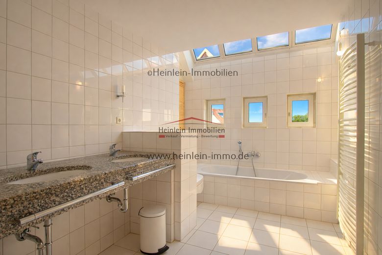 Reihenendhaus 7 ZKBB#2 Bäder #Zisterne #Keller ausgebaut #Griesheim Im Wiesengarten – Foto 22